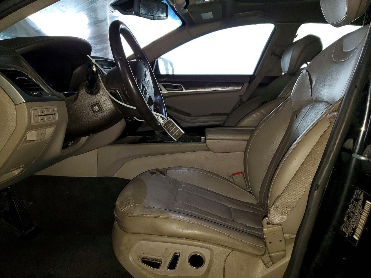 2017 Genesis G80 3.8 - zdjęcie 7