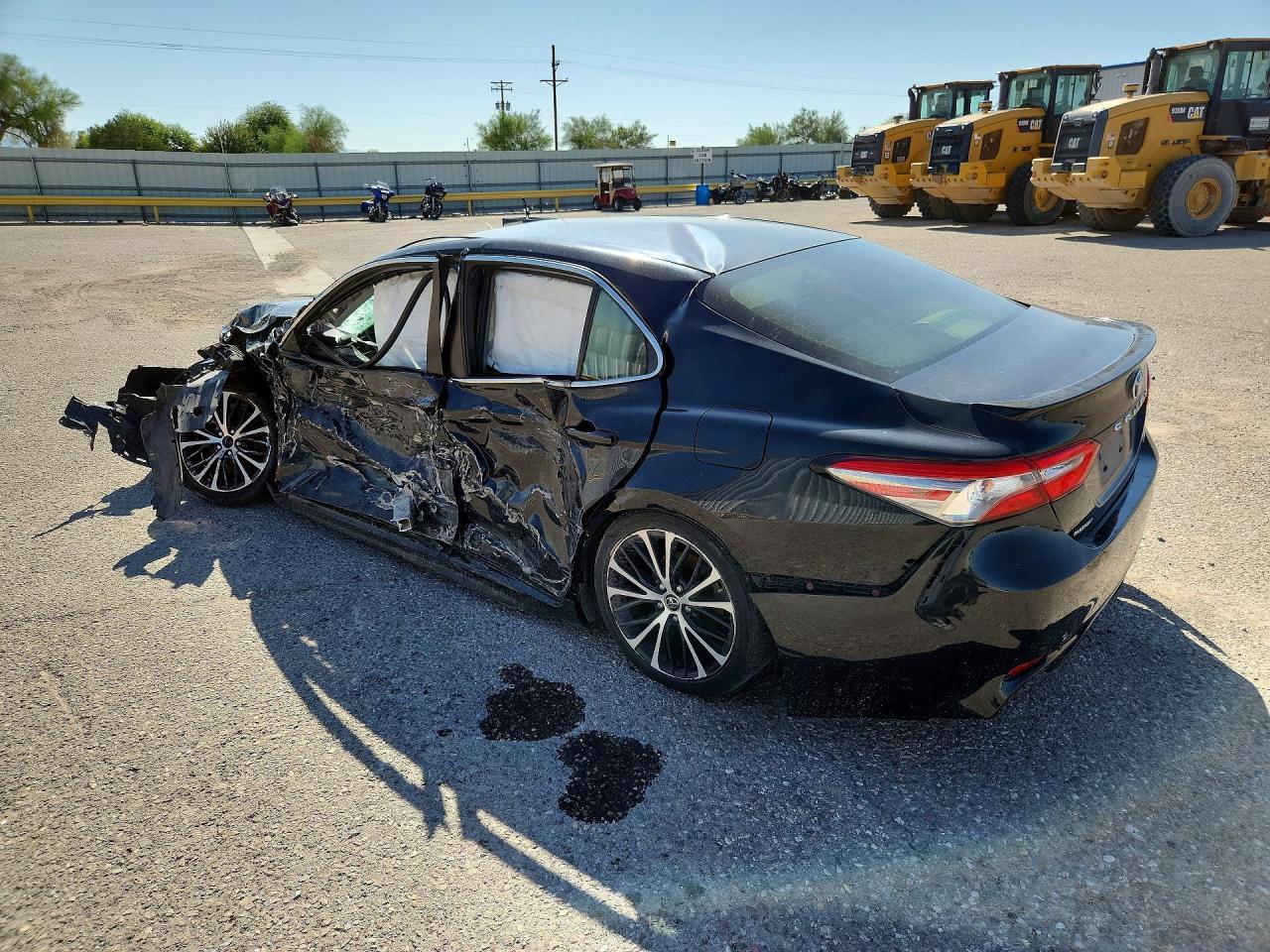 2018 Toyota Camry Se - zdjęcie 2