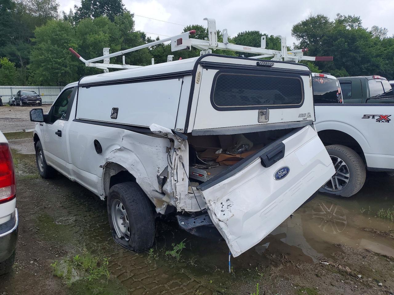 2019 Ford F150 - zdjęcie 2