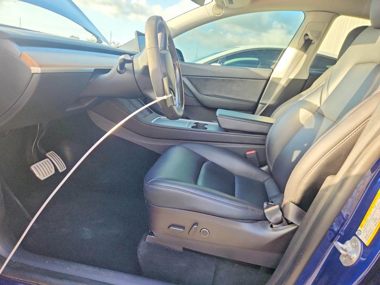 2022 Tesla Model Y - zdjęcie 7