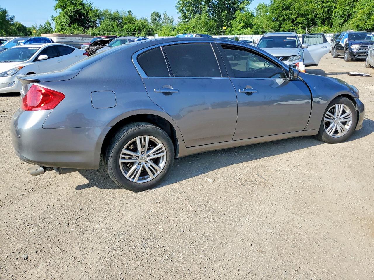2013 Infiniti G37 X - zdjęcie 3