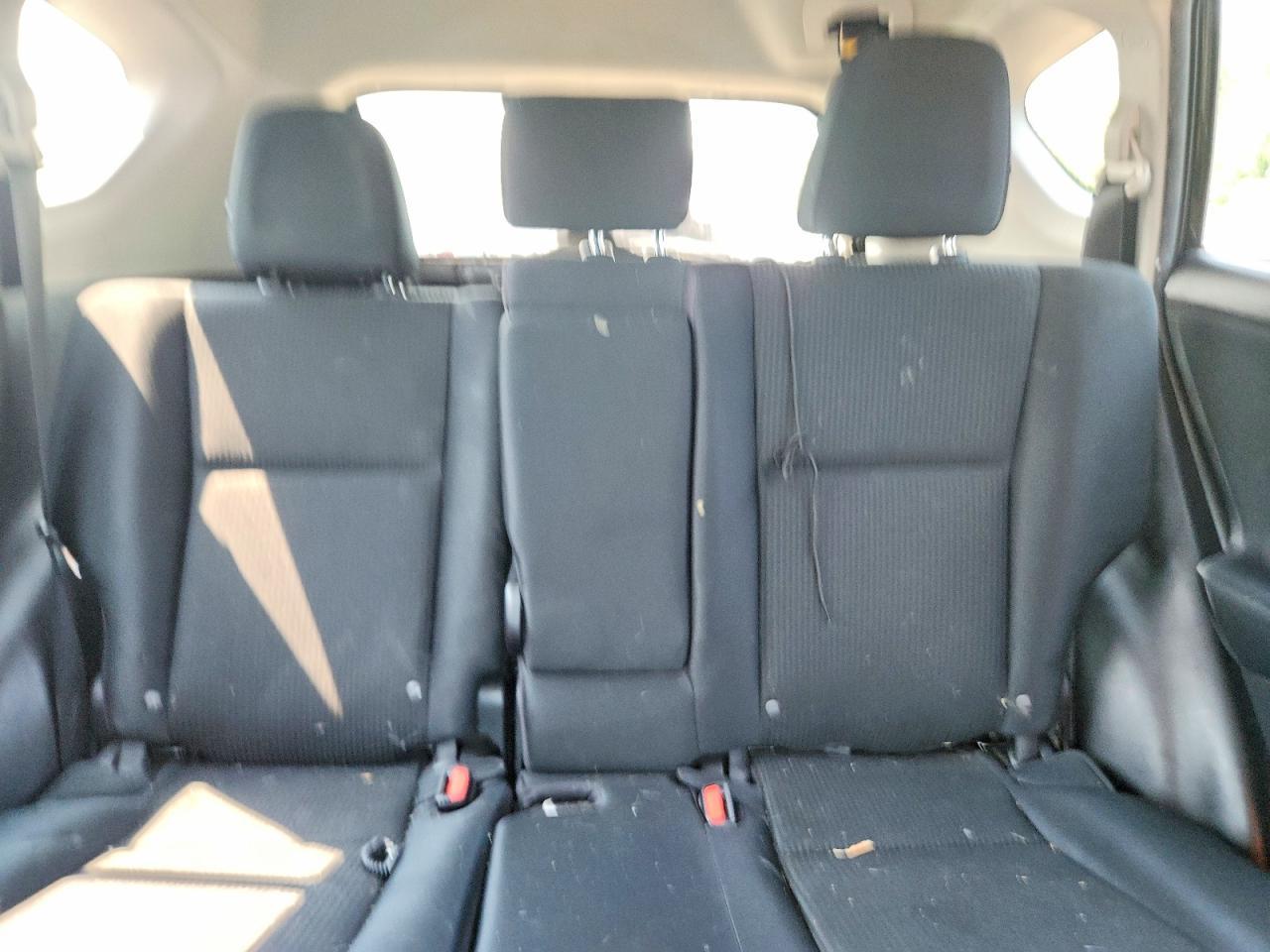 2017 Toyota Rav4 Le - zdjęcie 10