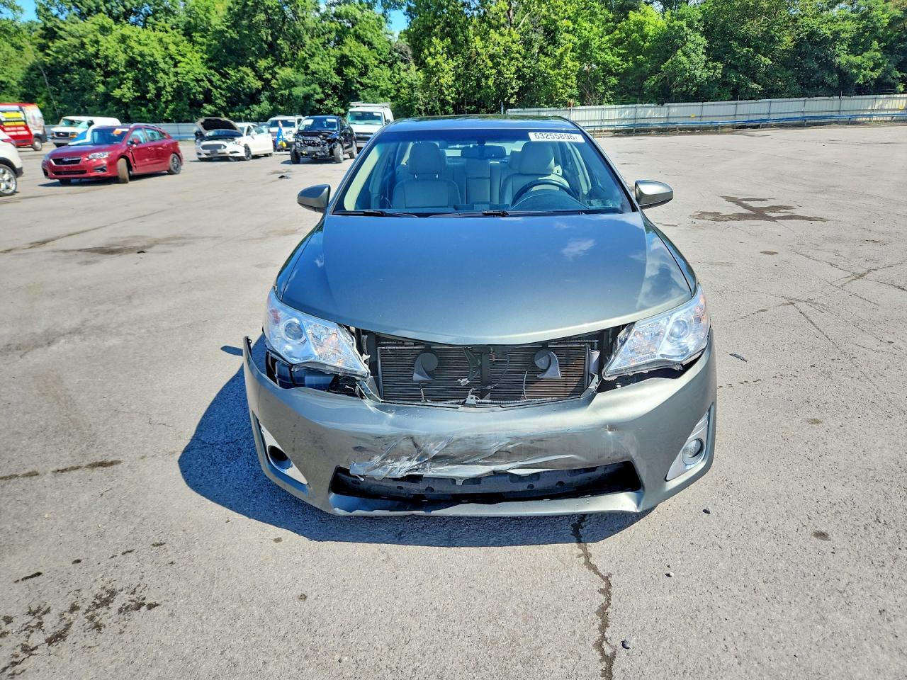 2014 Toyota Camry Xle - zdjęcie 5