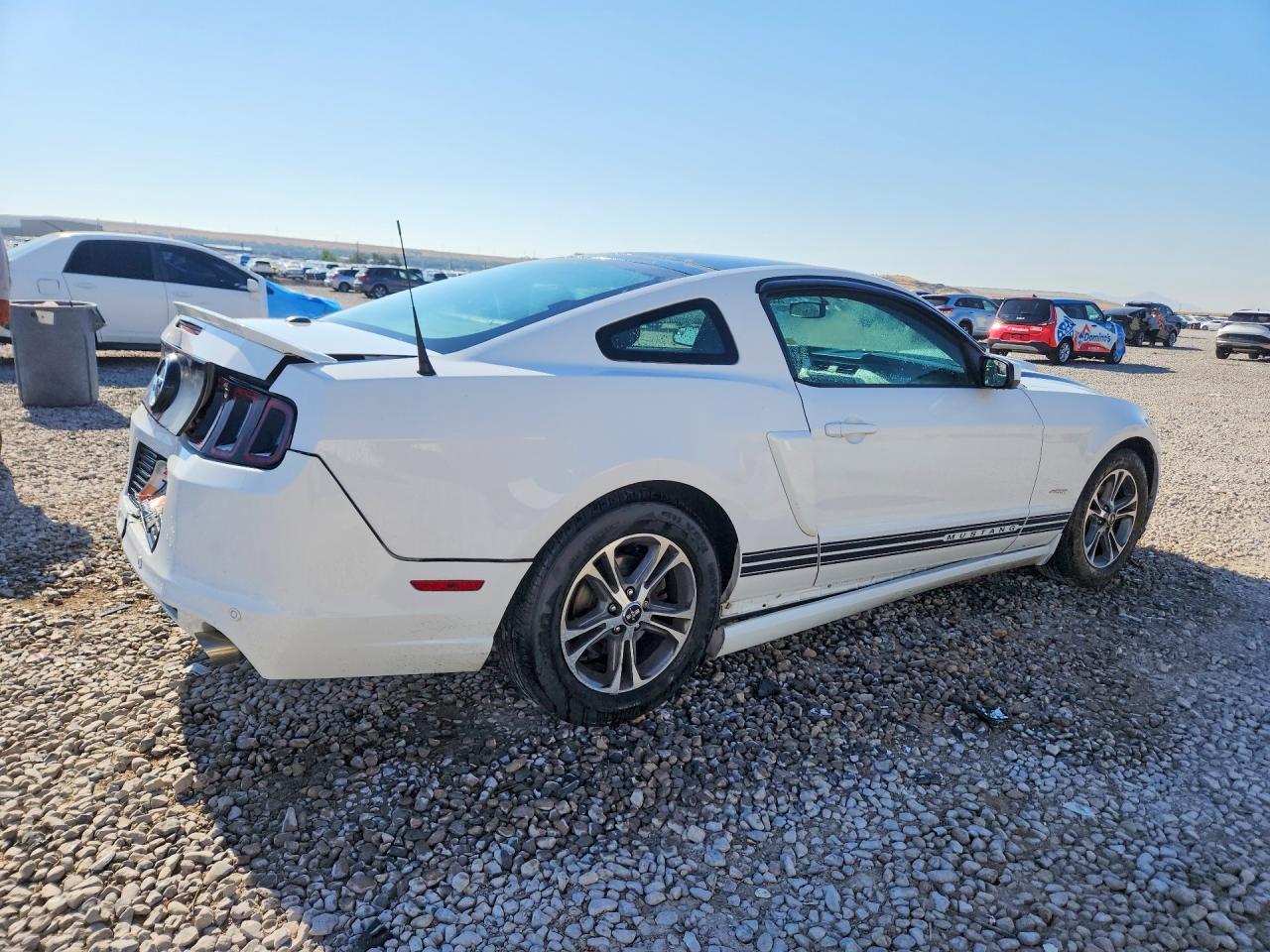 2014 Ford Mustang - zdjęcie 3