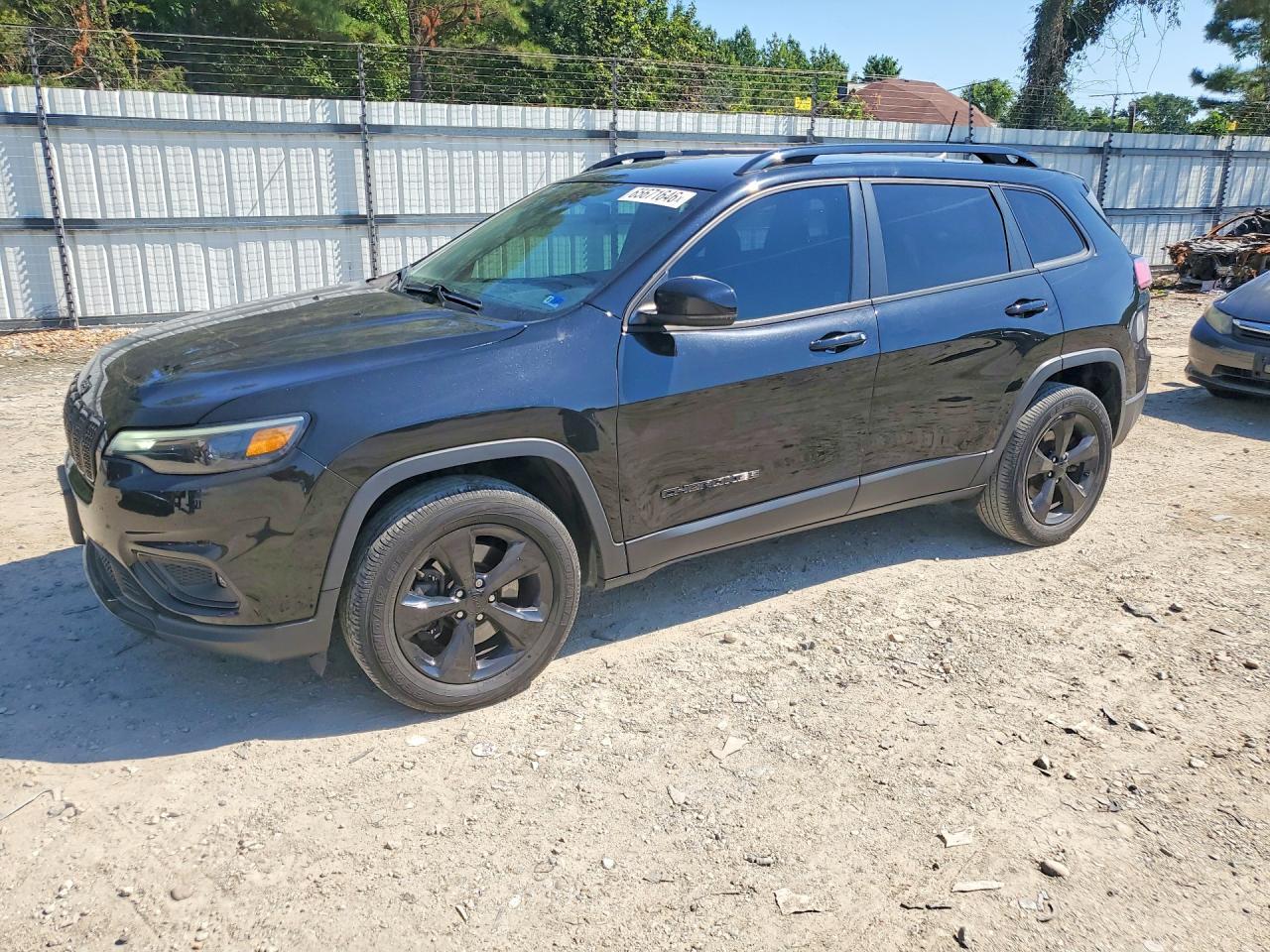 2019 Jeep Cherokee Latitude Plus - zdjęcie główne