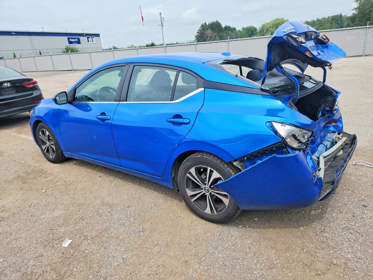 2022 Nissan Sentra Sv - zdjęcie 2