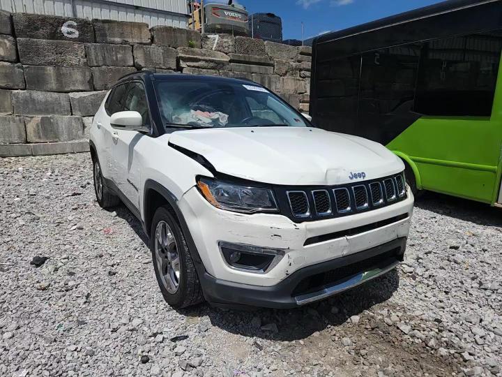 2021 Jeep Compass Limited - zdjęcie 14