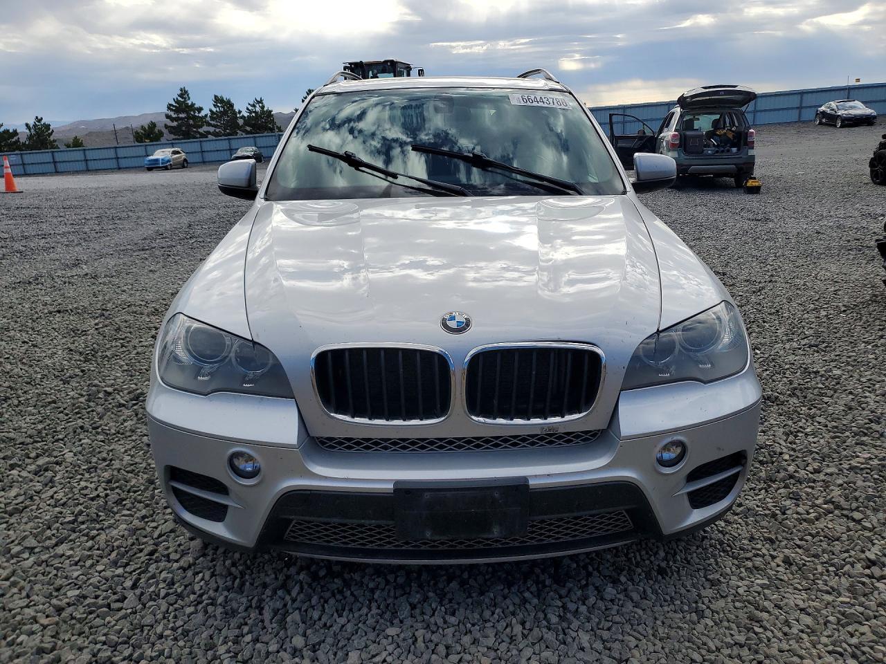 2013 BMW X5 xDrive35I - zdjęcie 5