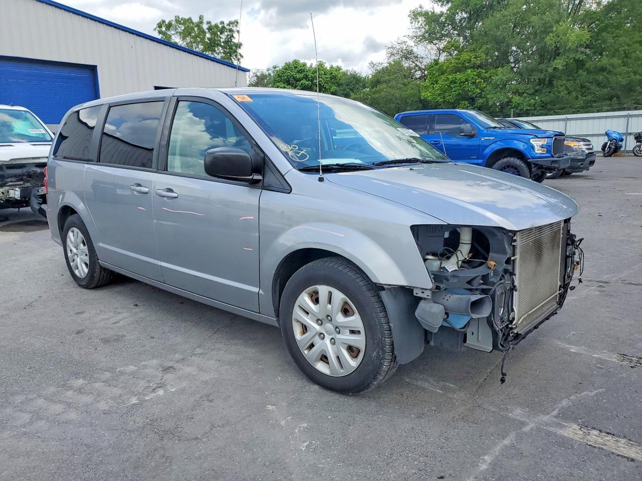 2018 Dodge Grand Caravan Se - zdjęcie 4