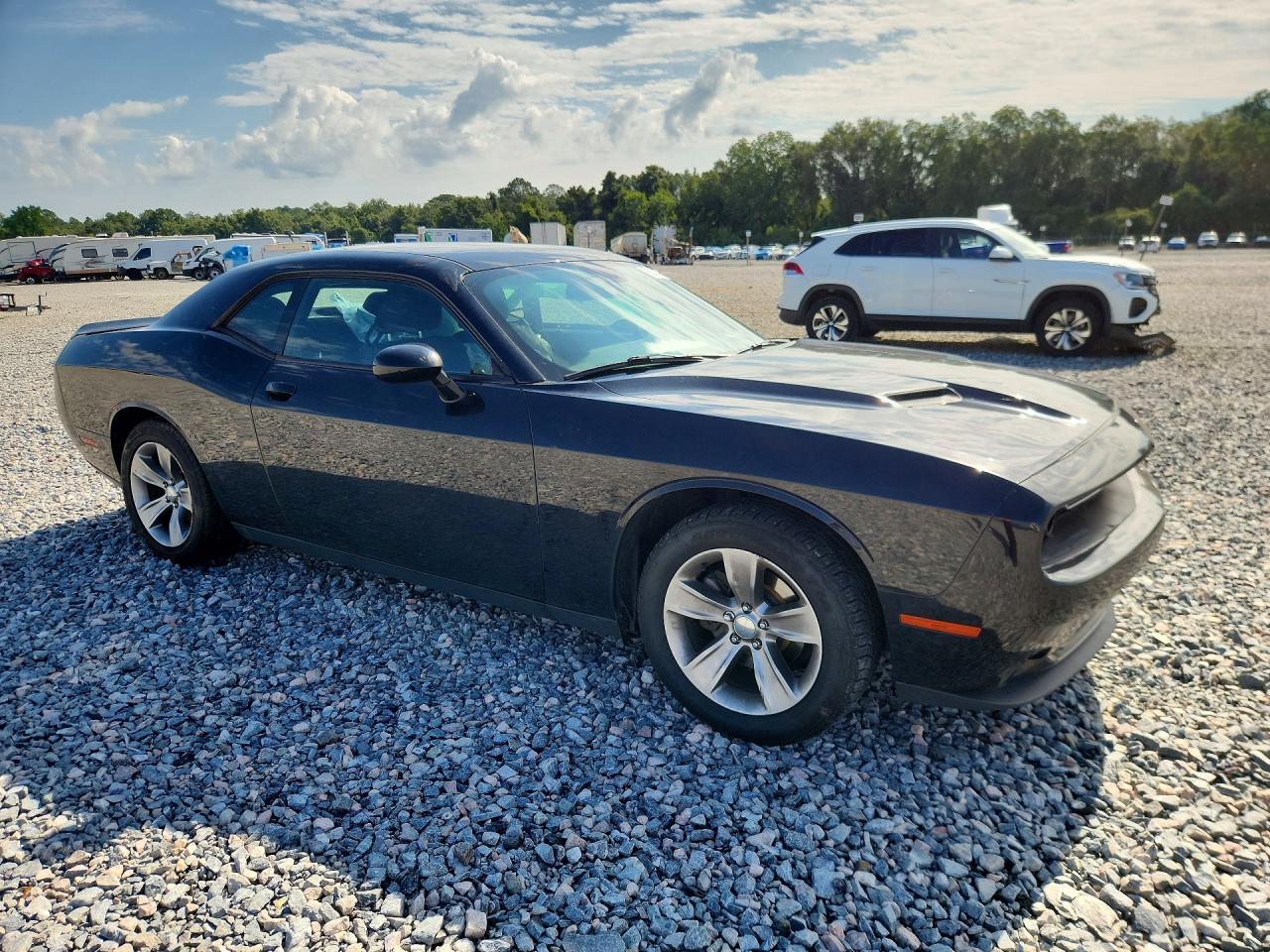 2020 Dodge Challenger Sxt - zdjęcie 4