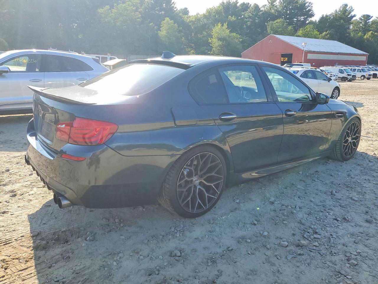 2013 BMW M5 - zdjęcie 3
