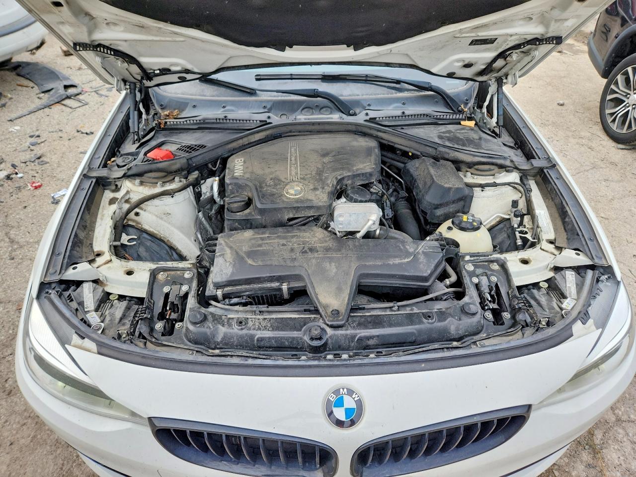 2016 BMW 328 Xigt Sulev - zdjęcie 11