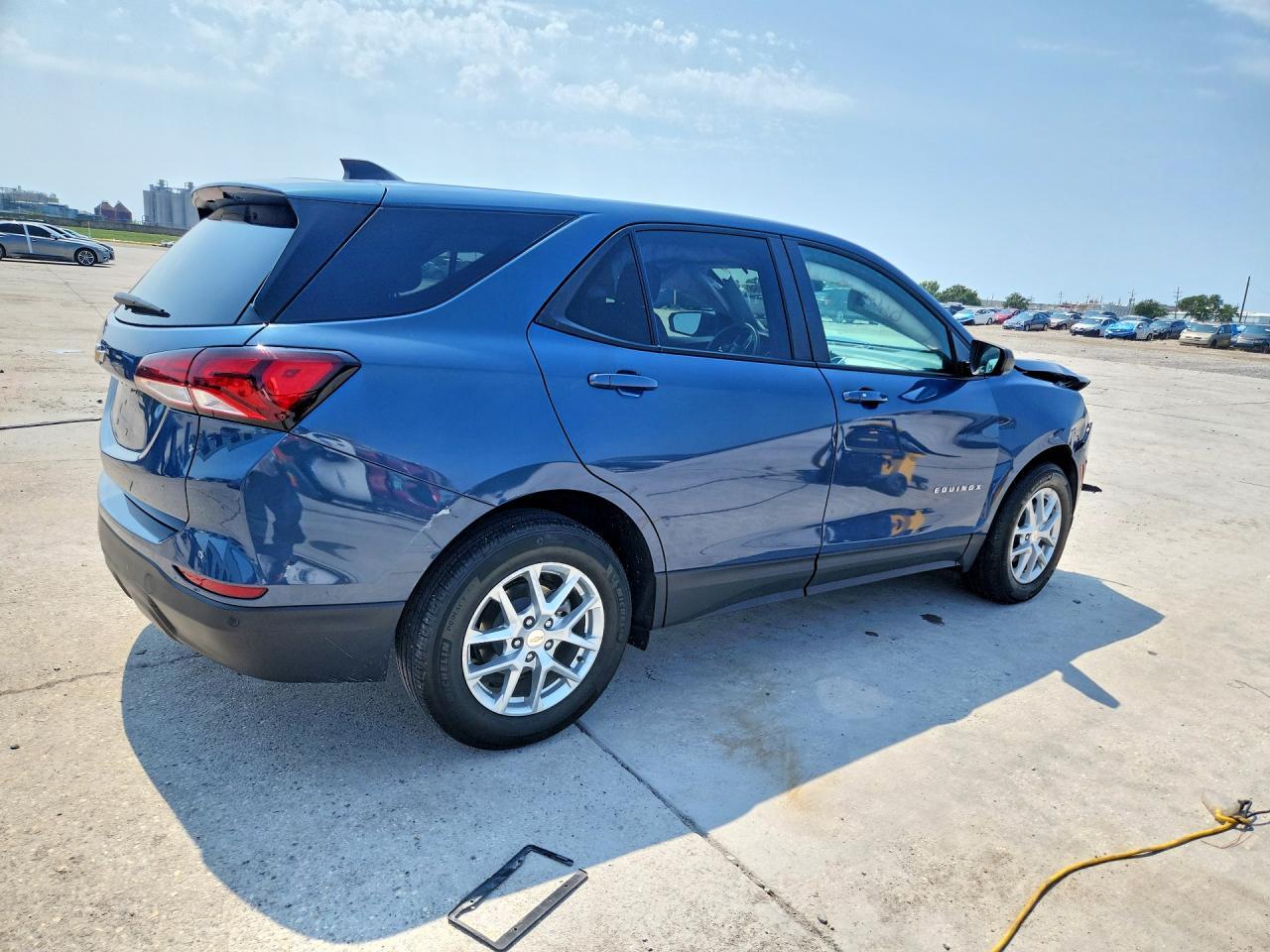 2024 Chevrolet Equinox Ls - zdjęcie 3