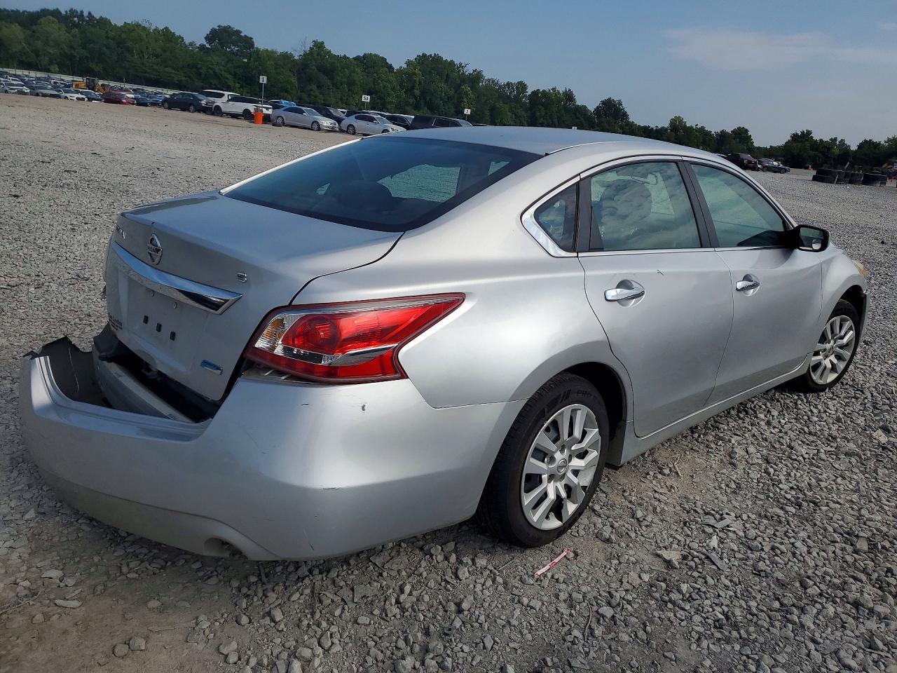 2013 Nissan Altima 2.5 - zdjęcie 3