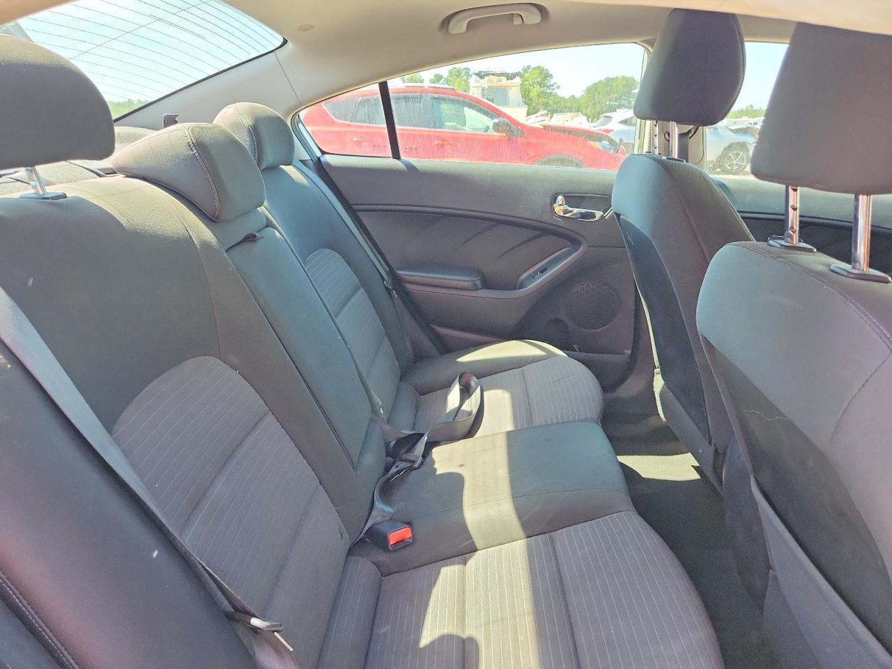 2015 Kia Forte Lx - zdjęcie 10