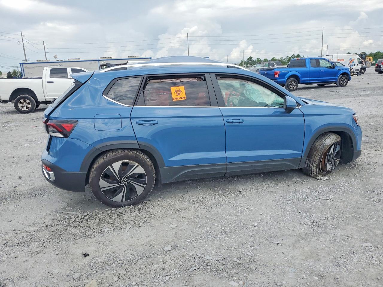 2026 Volkswagen Taos Se - zdjęcie 3