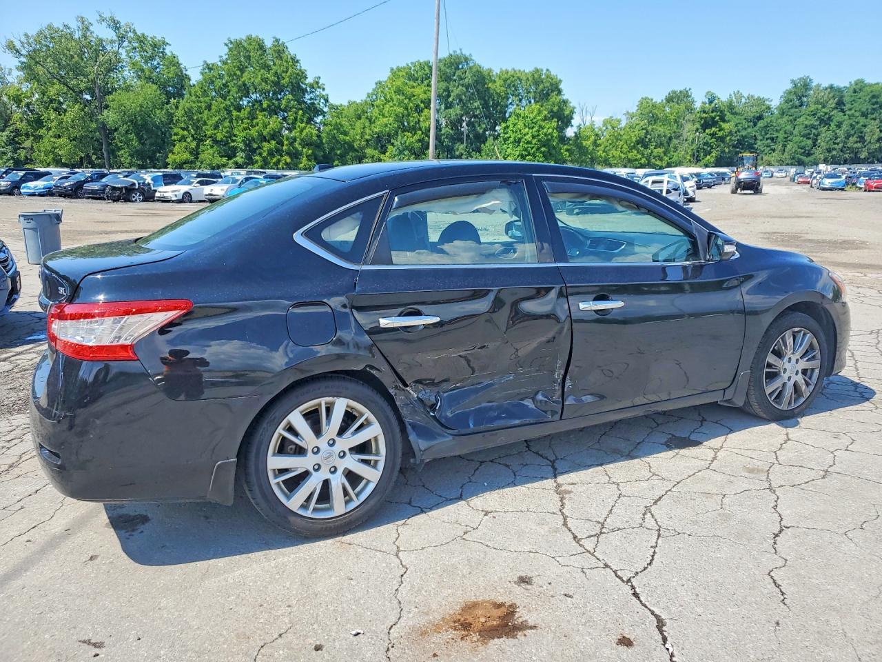 2015 Nissan Sentra S - zdjęcie 3