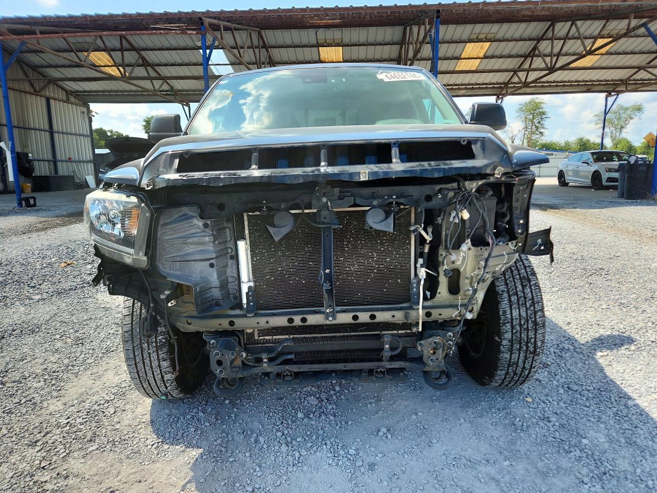 2021 Toyota Tundra Sr5 - zdjęcie 5