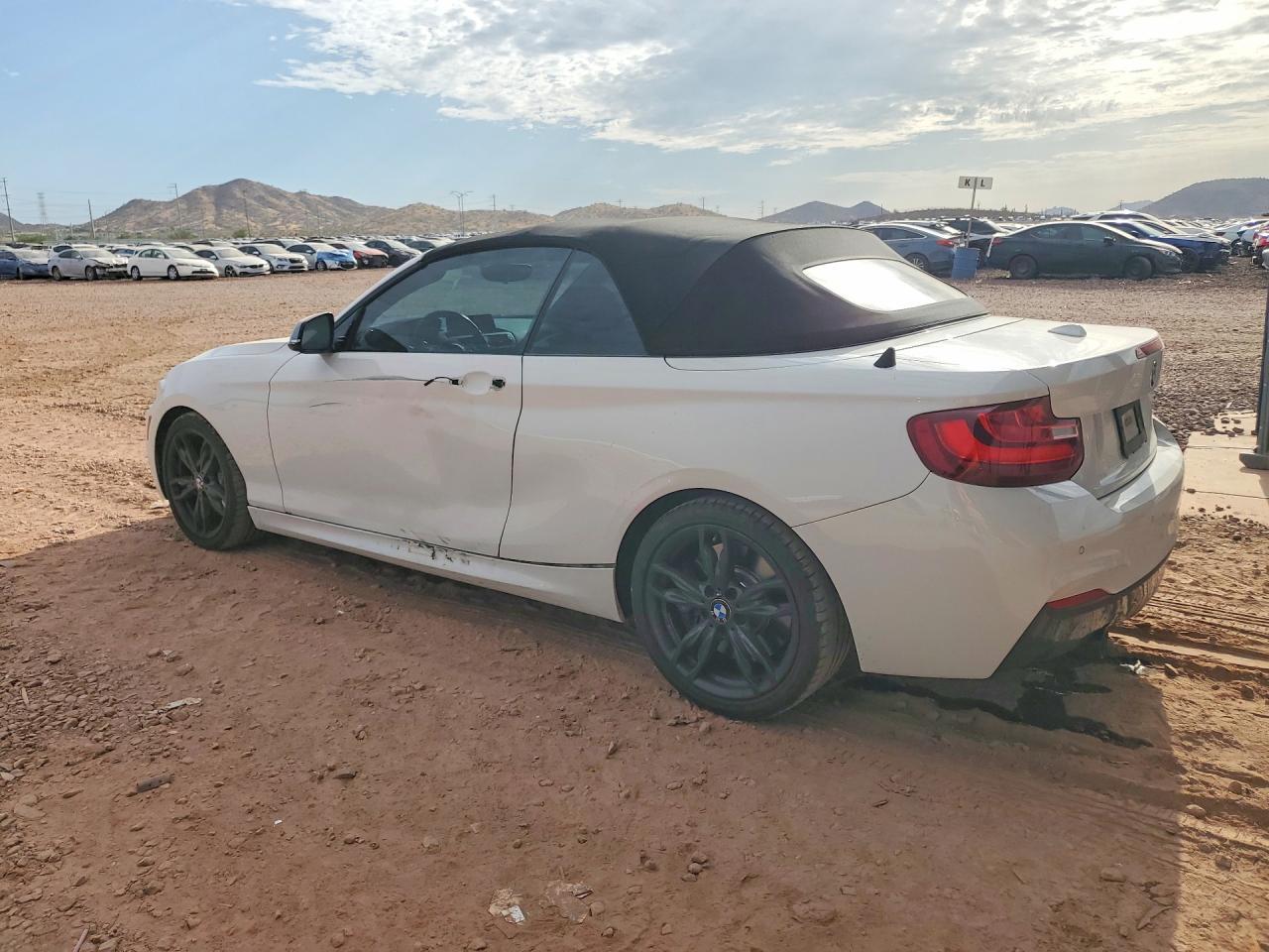 2017 BMW M240I - zdjęcie 2