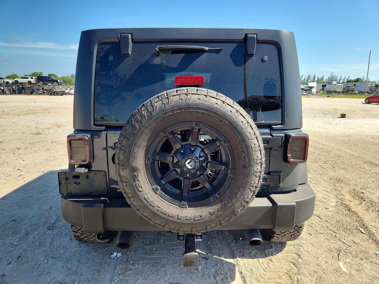 2017 Jeep Wrangler Unlimited Sport - zdjęcie 6