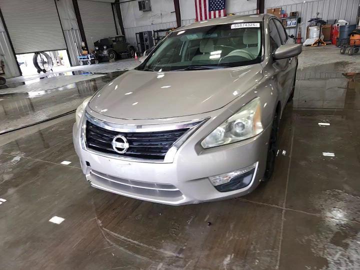 2014 Nissan Altima 2.5 S - zdjęcie 13