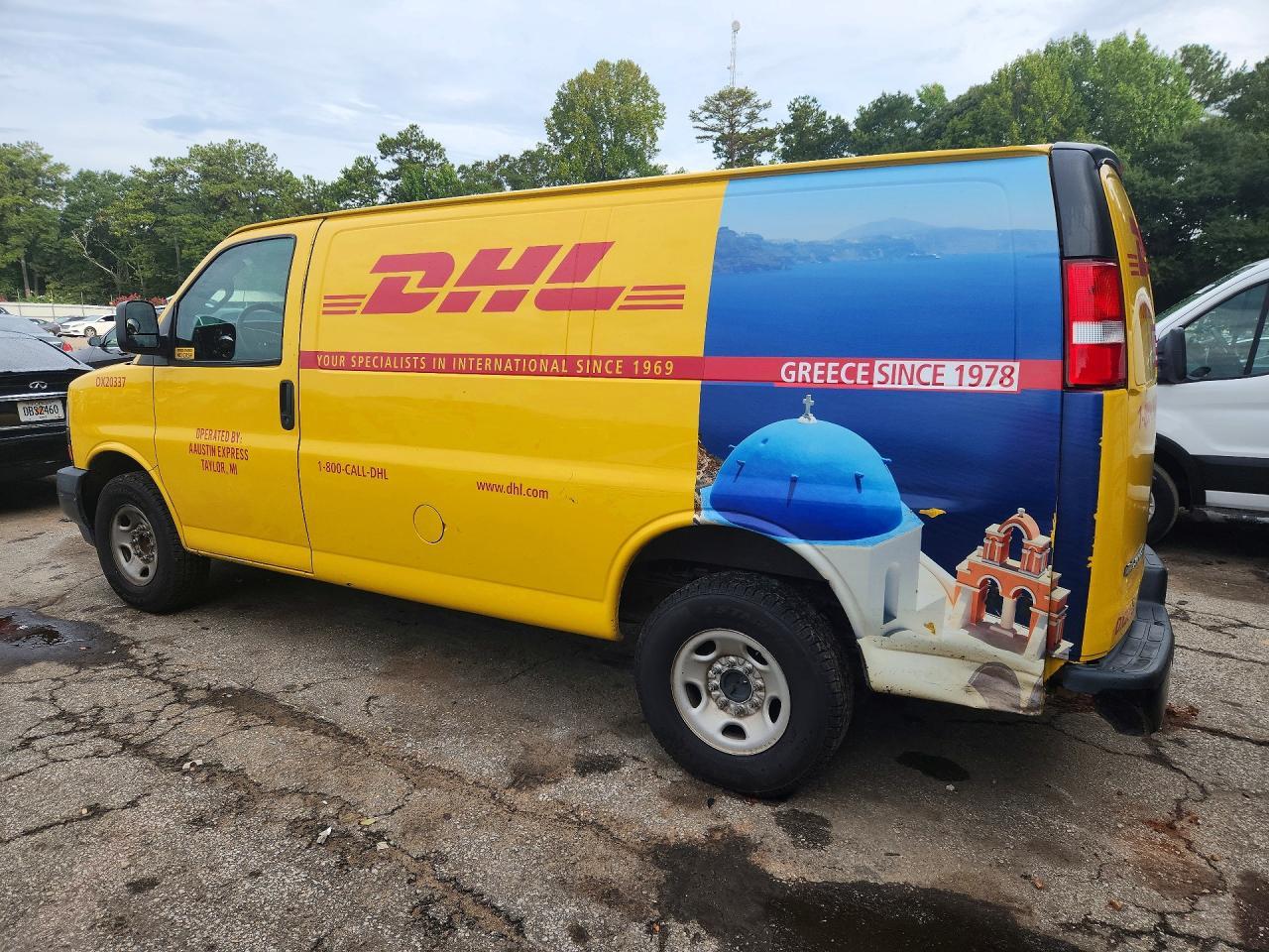 2020 Chevrolet Express G2500 - zdjęcie 2