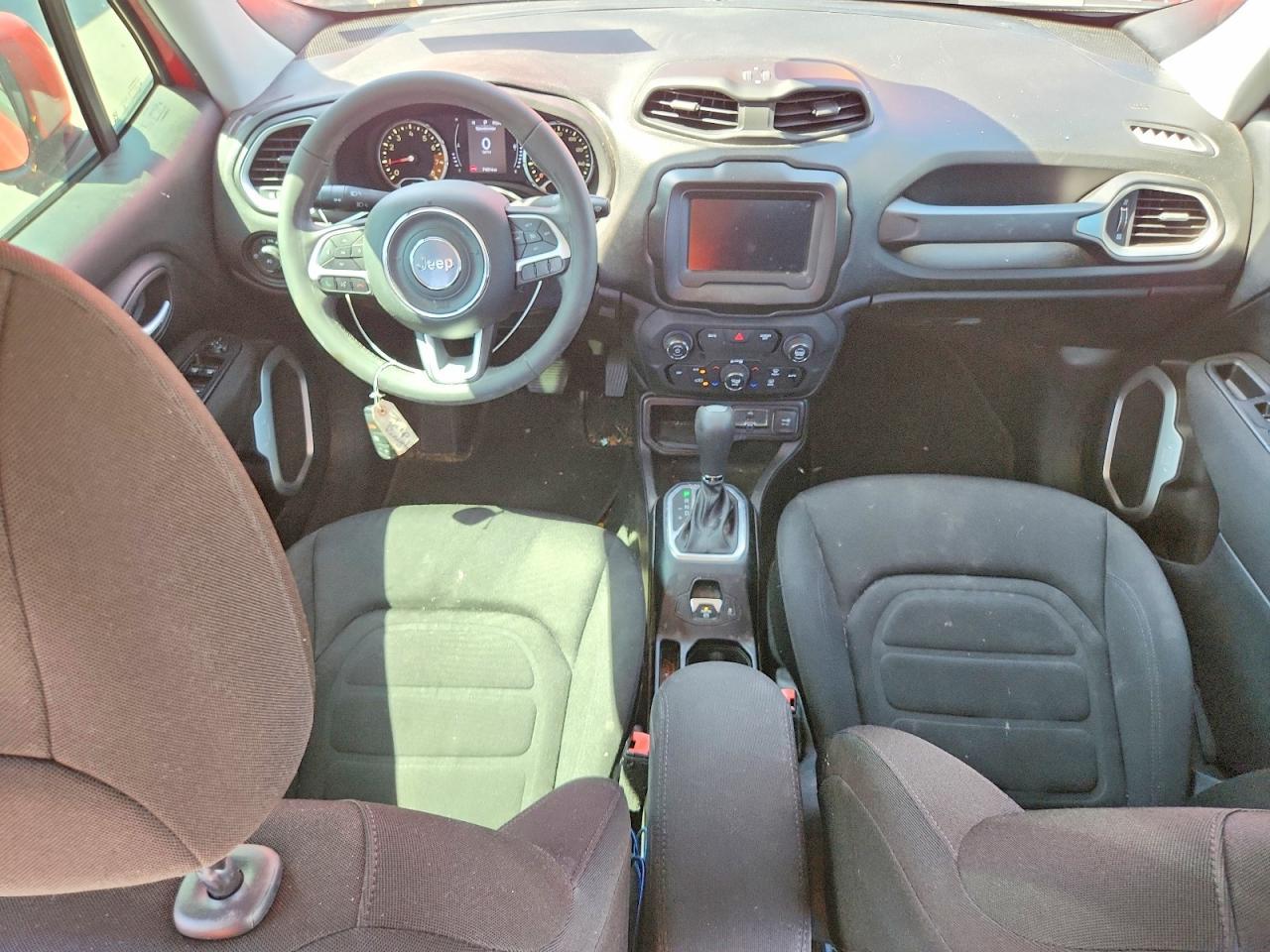 2019 Jeep Renegade Latitude - zdjęcie 8