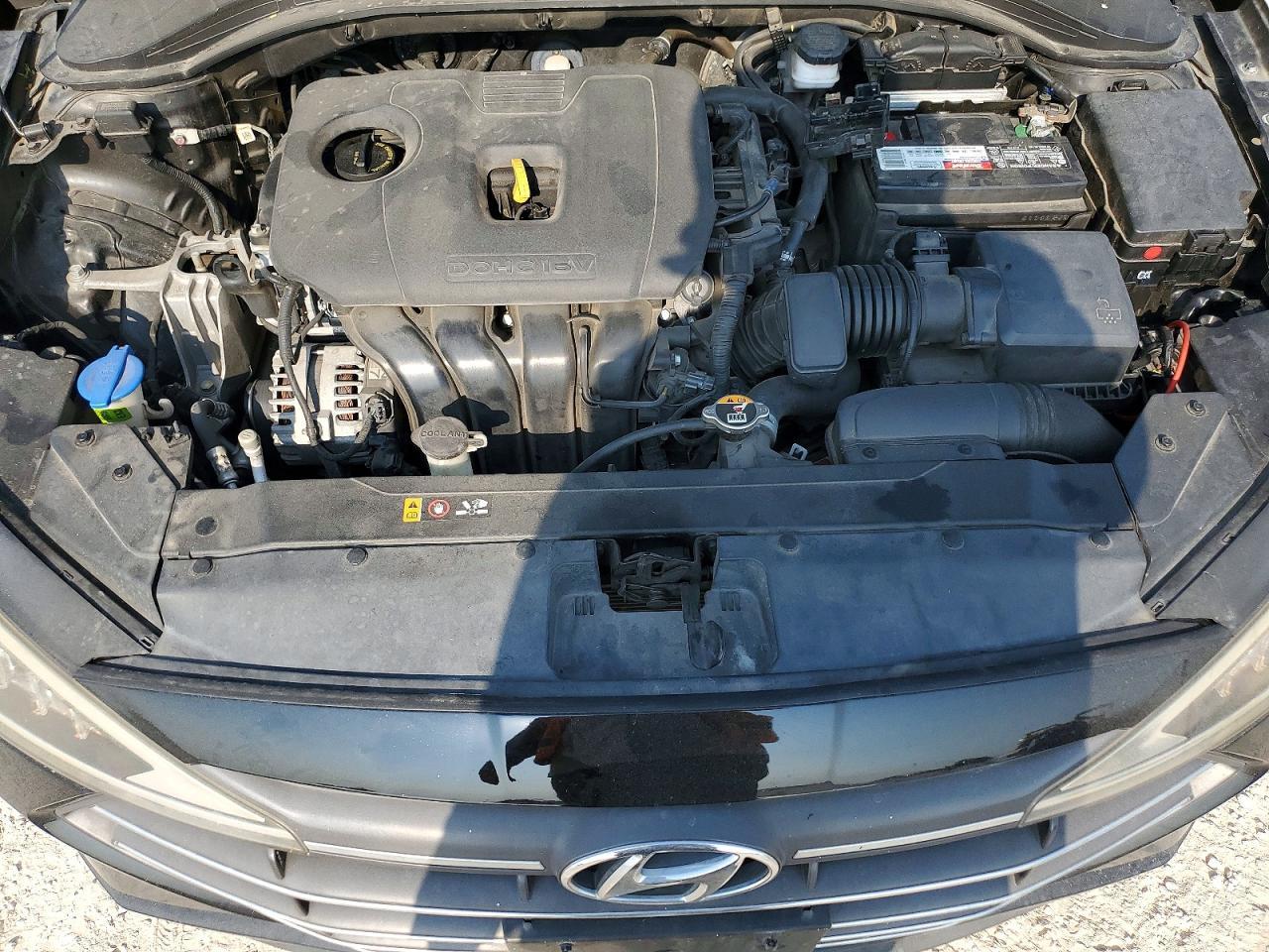 2020 Hyundai Elantra Se - zdjęcie 11