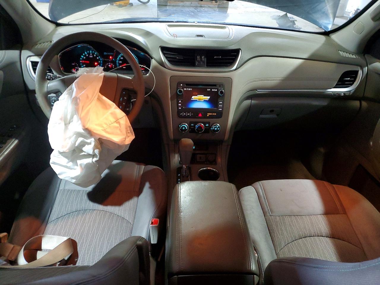 2015 Chevrolet Traverse Ls - zdjęcie 8