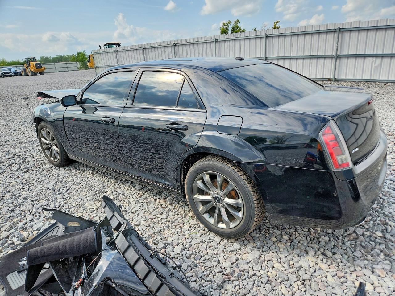 2014 Chrysler 300 S - zdjęcie 2