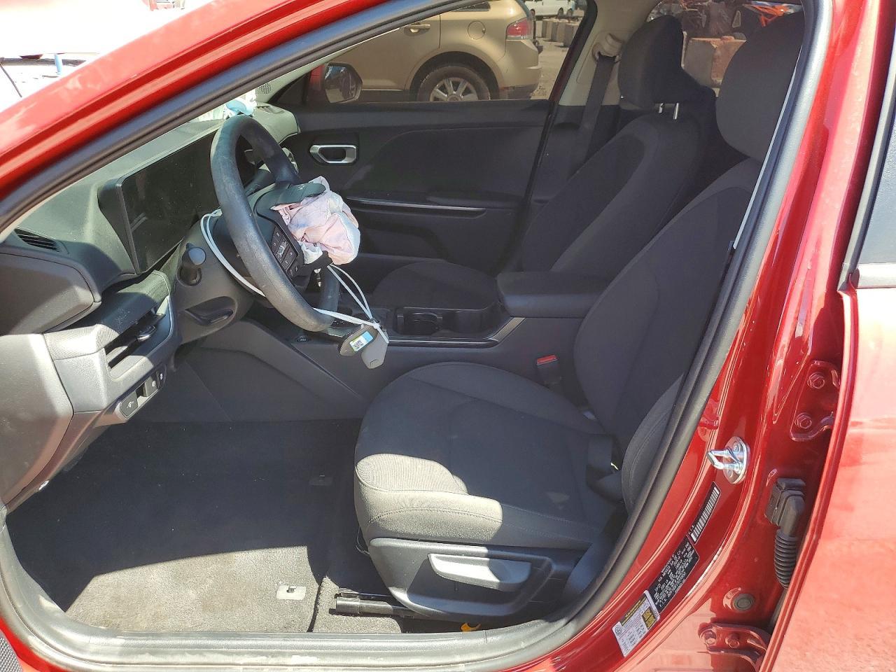 2026 Kia K4 Lxs - zdjęcie 7