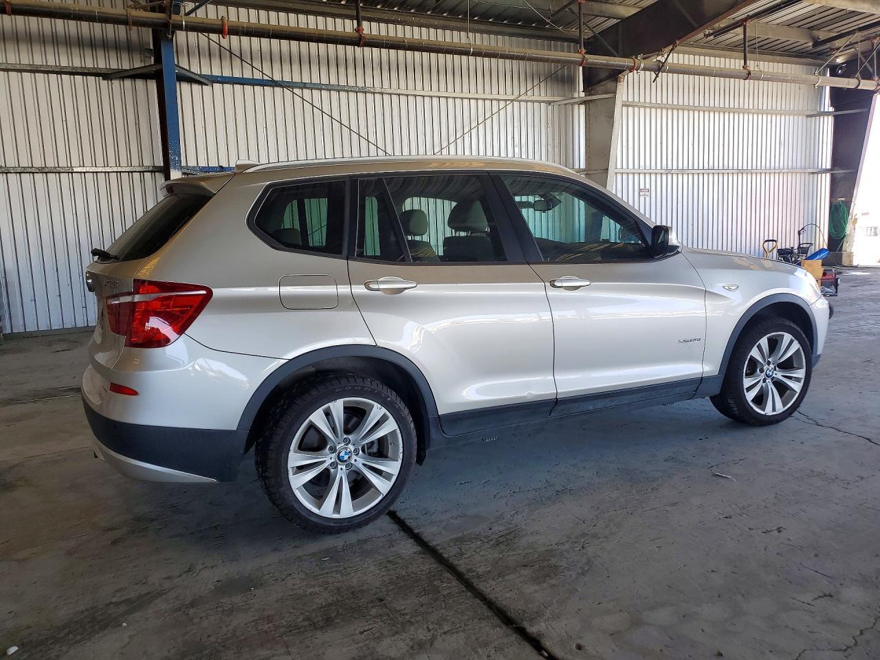 2014 BMW X3 xDrive35I - zdjęcie 3