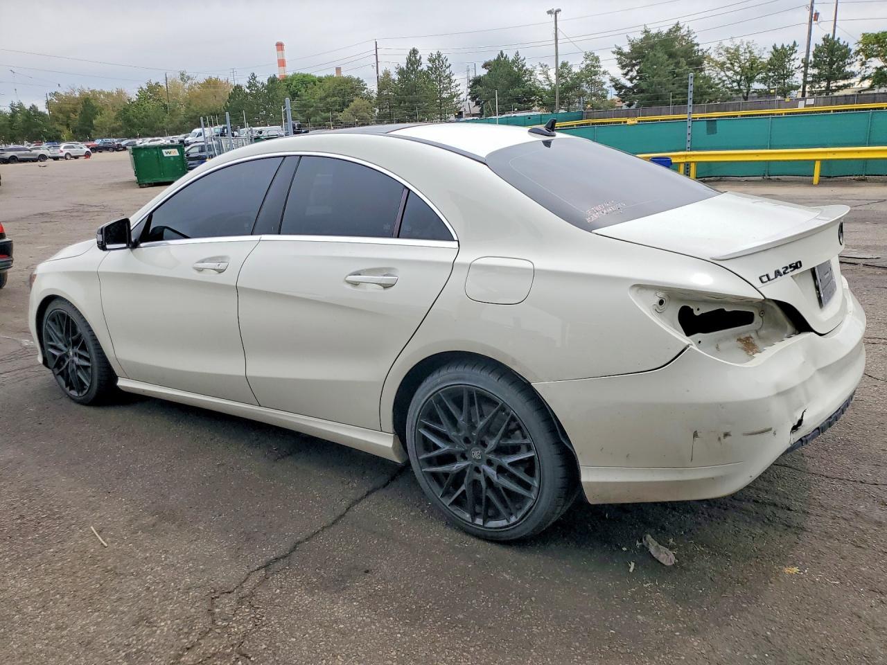 2017 Mercedes-Benz Cla 250 4Matic - zdjęcie 2