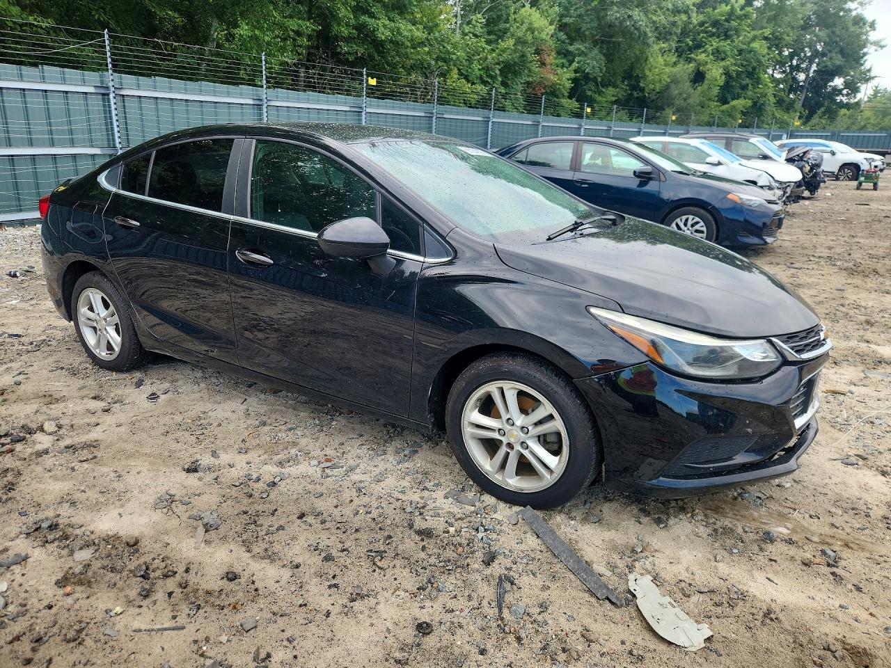 2016 Chevrolet Cruze Lt - zdjęcie 4