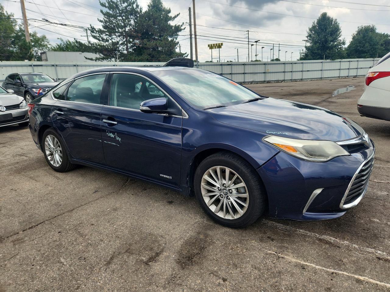 2016 Toyota Avalon Hybrid Limited - zdjęcie 4
