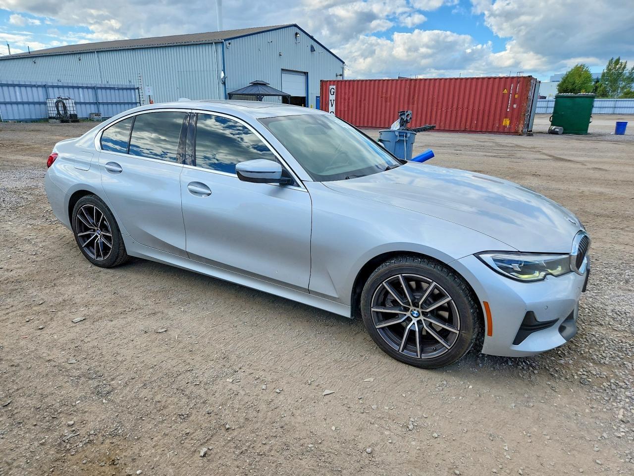 2019 BMW 330Xi I - zdjęcie 4