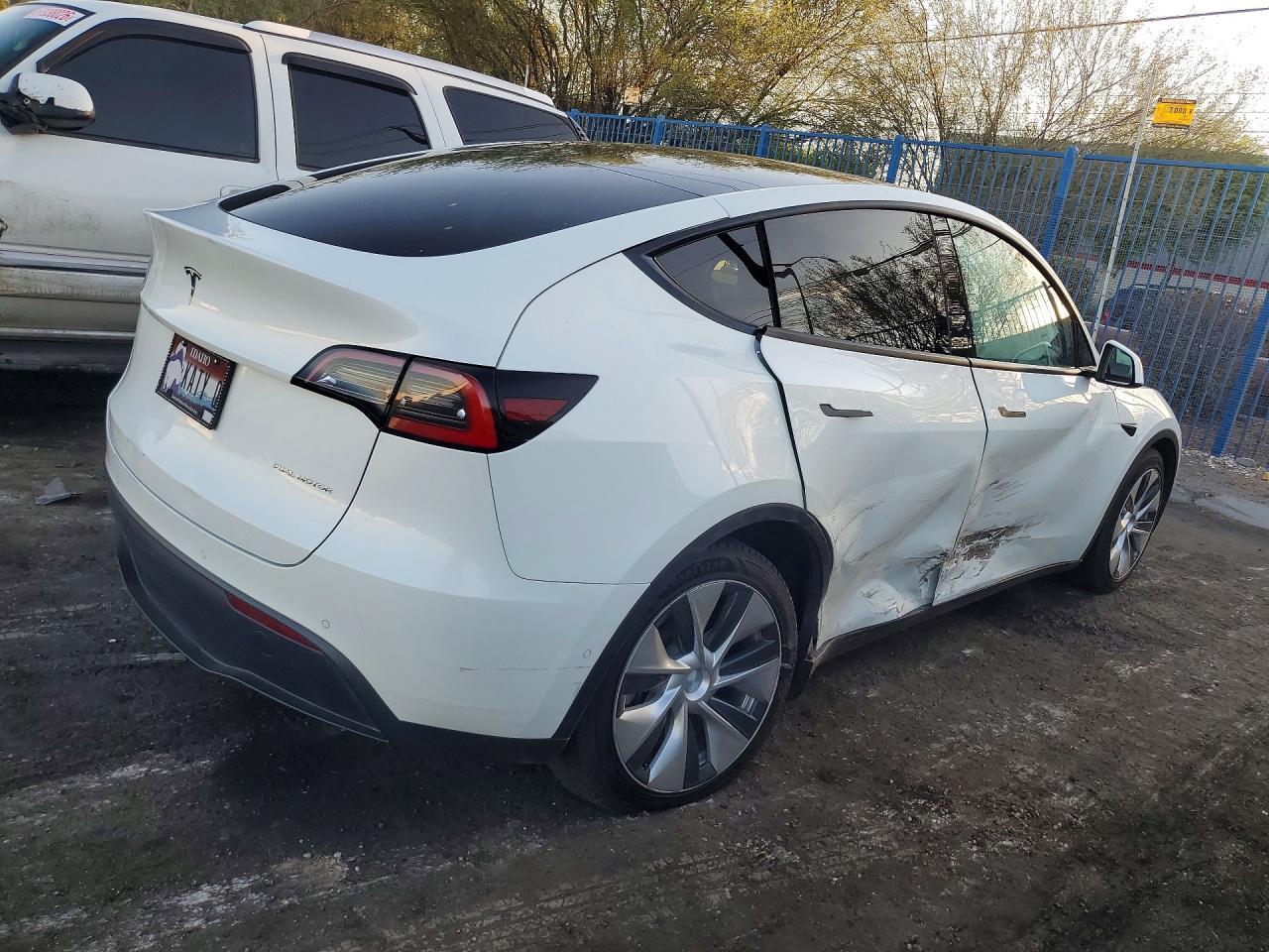 2021 Tesla Model Y - zdjęcie 3