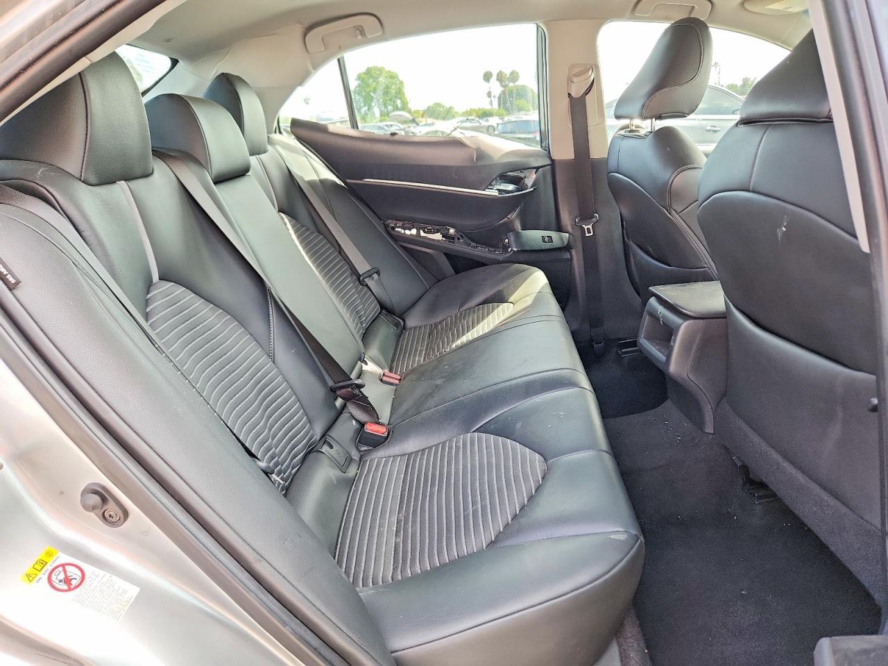 2018 Toyota Camry Se - zdjęcie 10