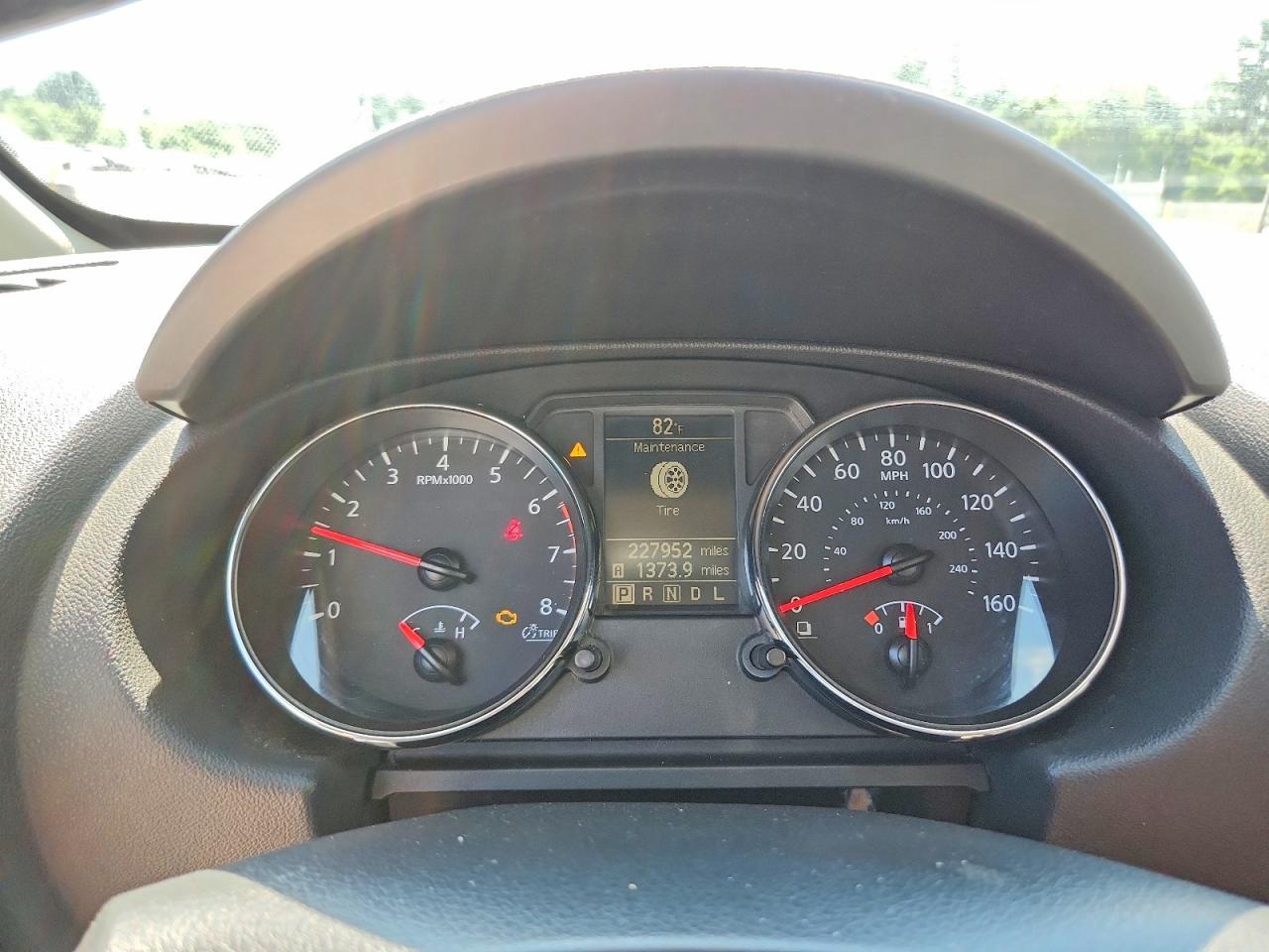2014 Nissan Rogue Select S - zdjęcie 9
