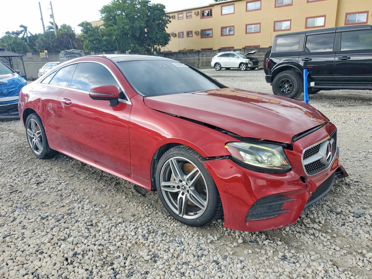 2018 Mercedes-Benz E 400 - zdjęcie 4