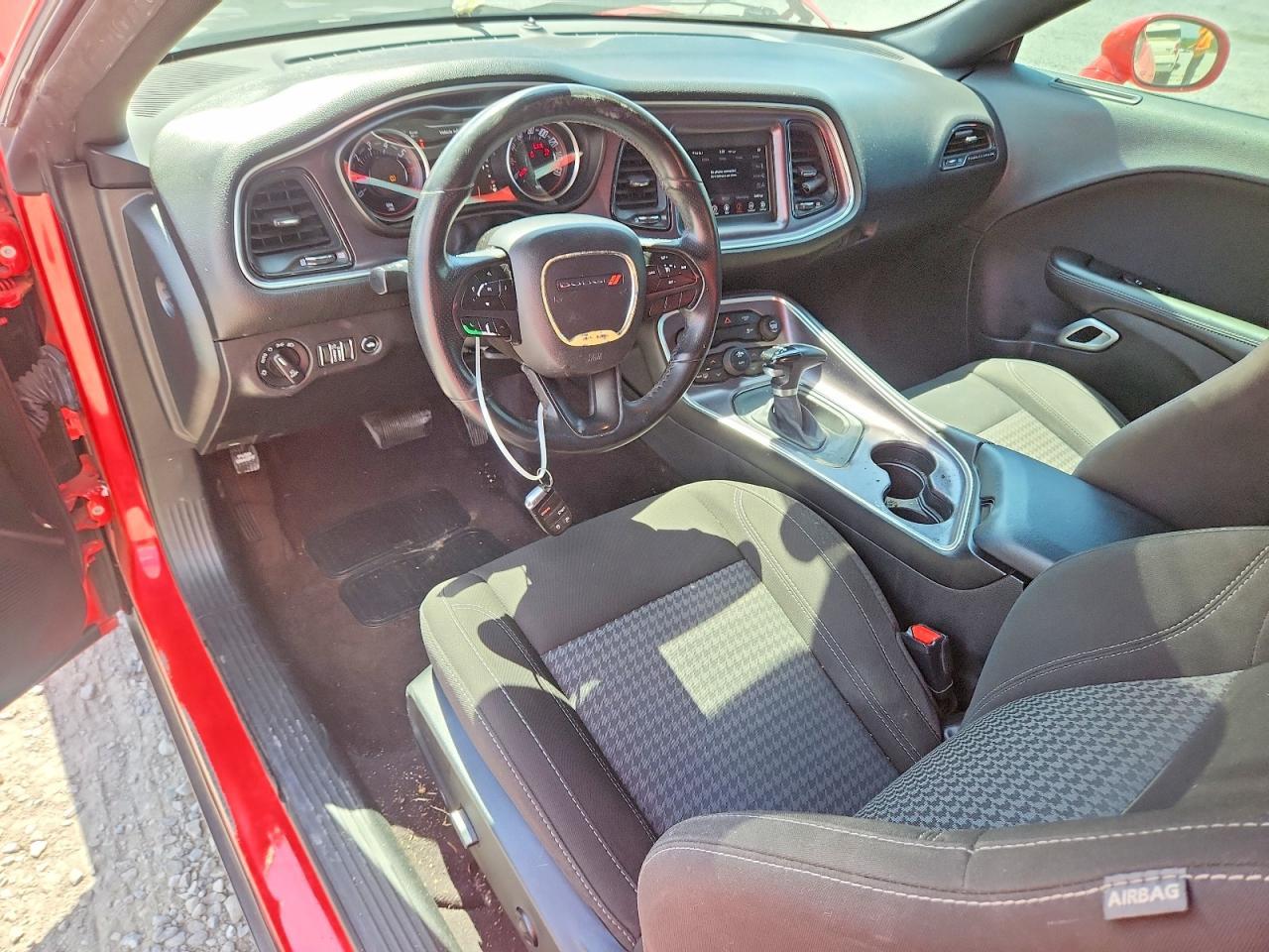 2018 Dodge Challenger R/T - zdjęcie 8
