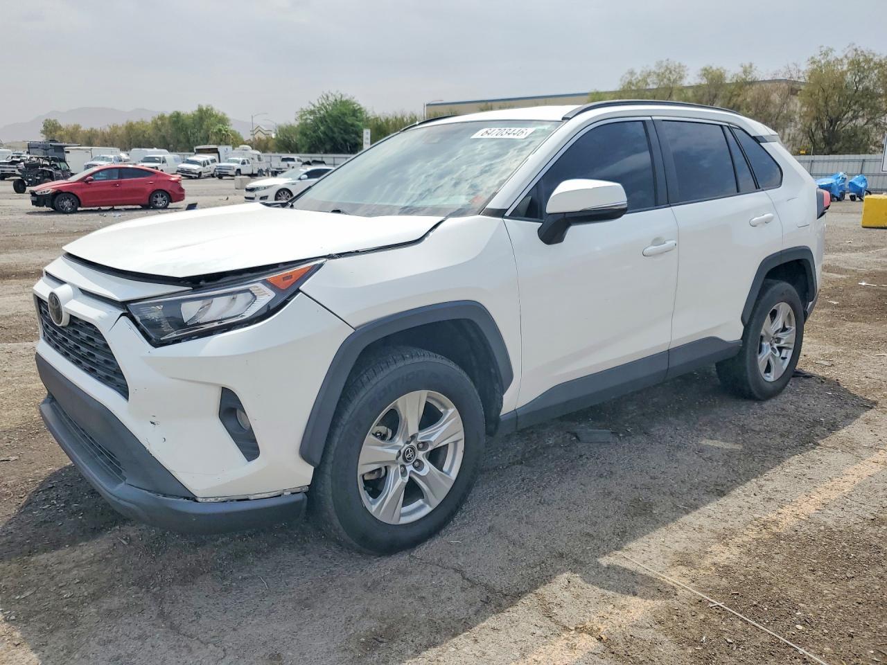 2021 Toyota Rav4 Xle - zdjęcie główne