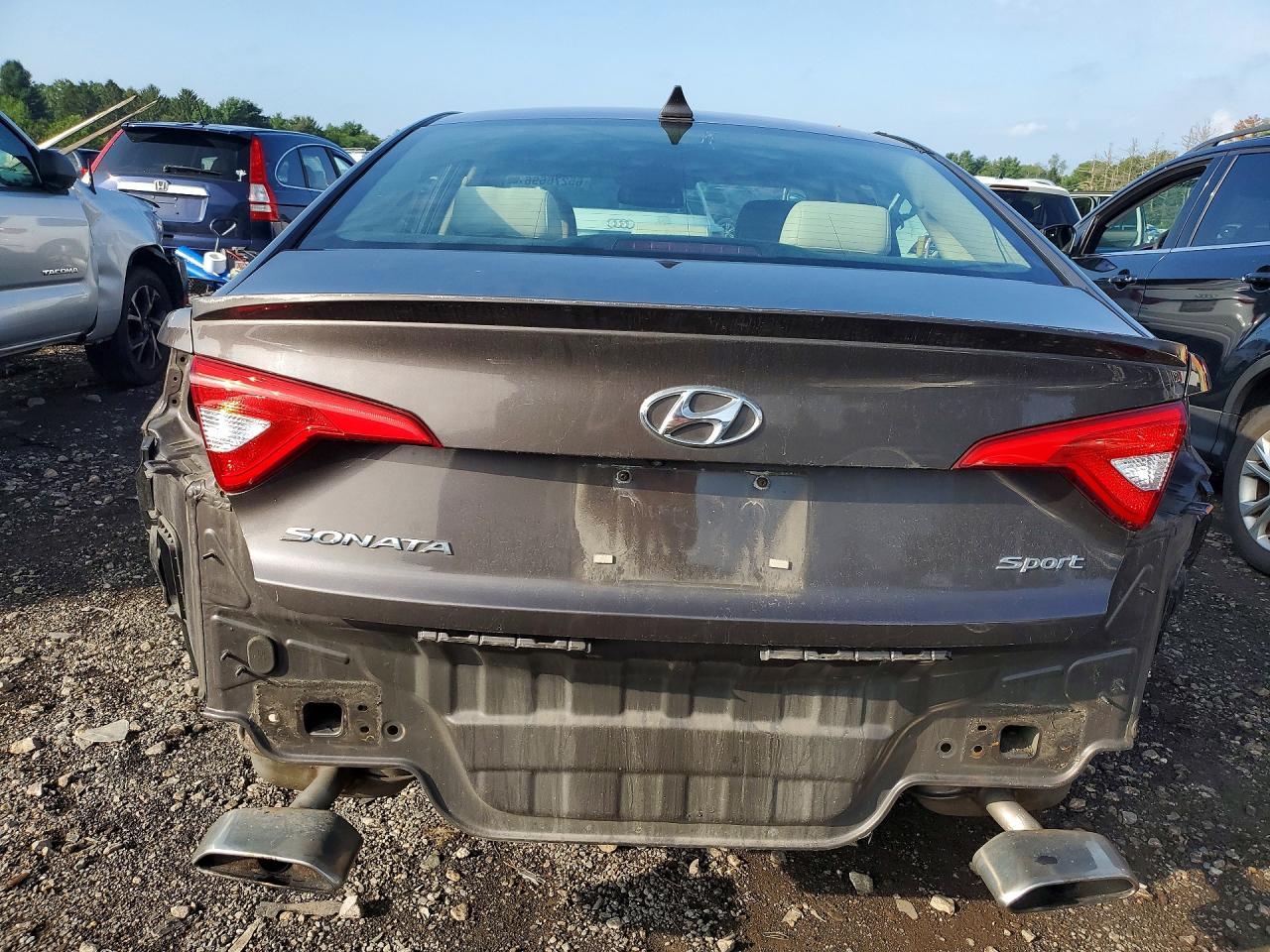 2015 Hyundai Sonata Sport - zdjęcie 6