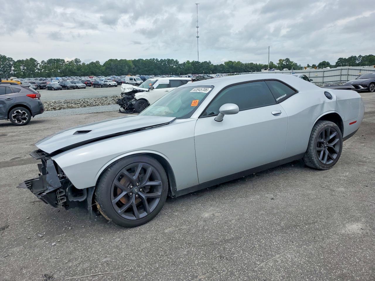2020 Dodge Challenger Sxt - zdjęcie główne