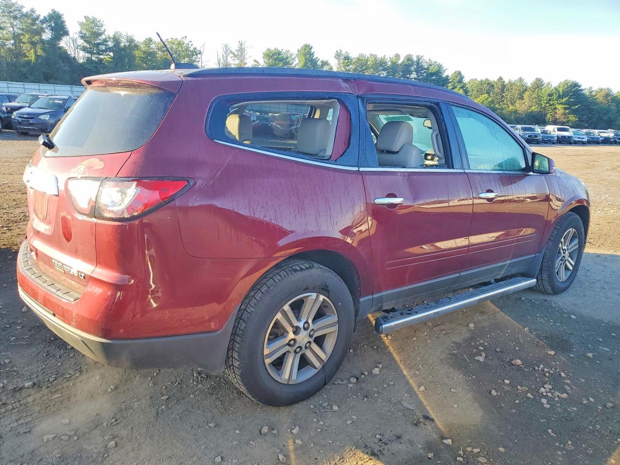 2016 Chevrolet Traverse Lt - zdjęcie 3
