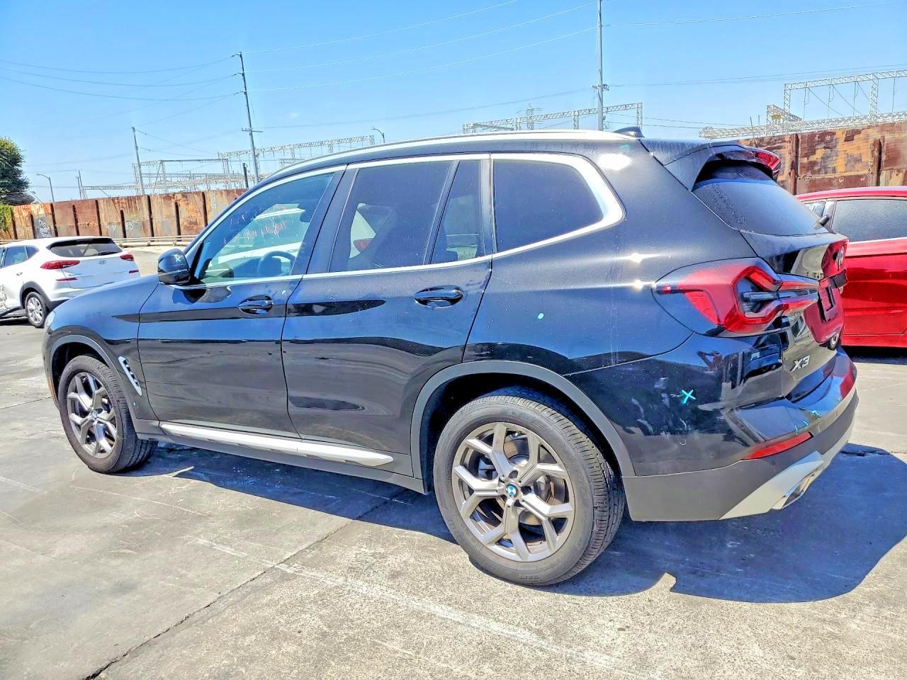 2024 BMW X3 xDrive30I - zdjęcie 2