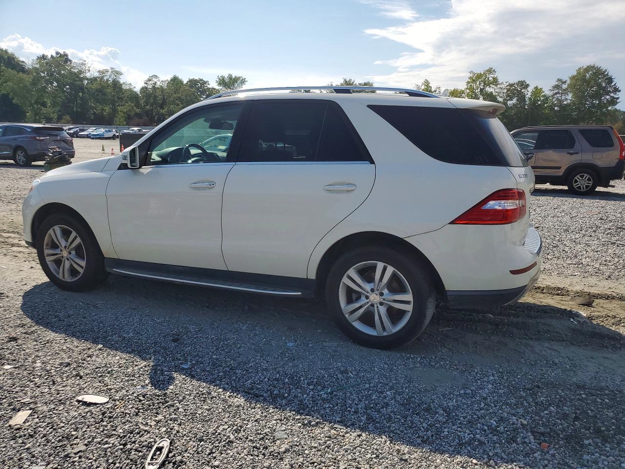 2013 Mercedes-Benz Ml 350 - zdjęcie 2