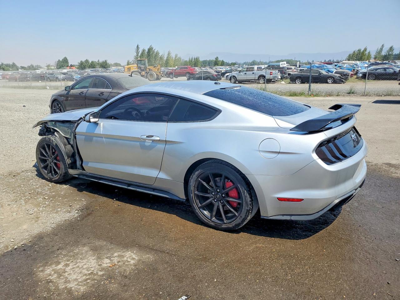 2018 Ford Mustang Base - zdjęcie 2