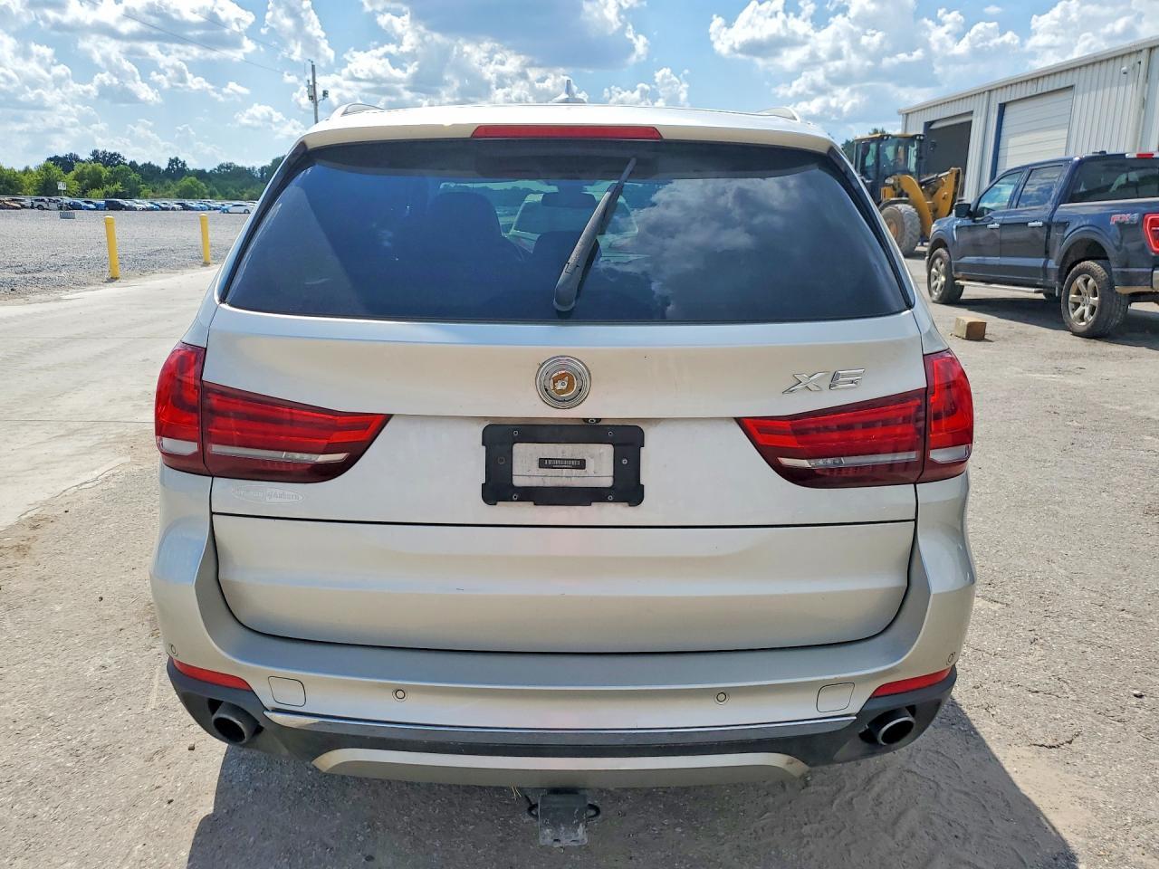 2015 BMW X5 xDrive35I - zdjęcie 6