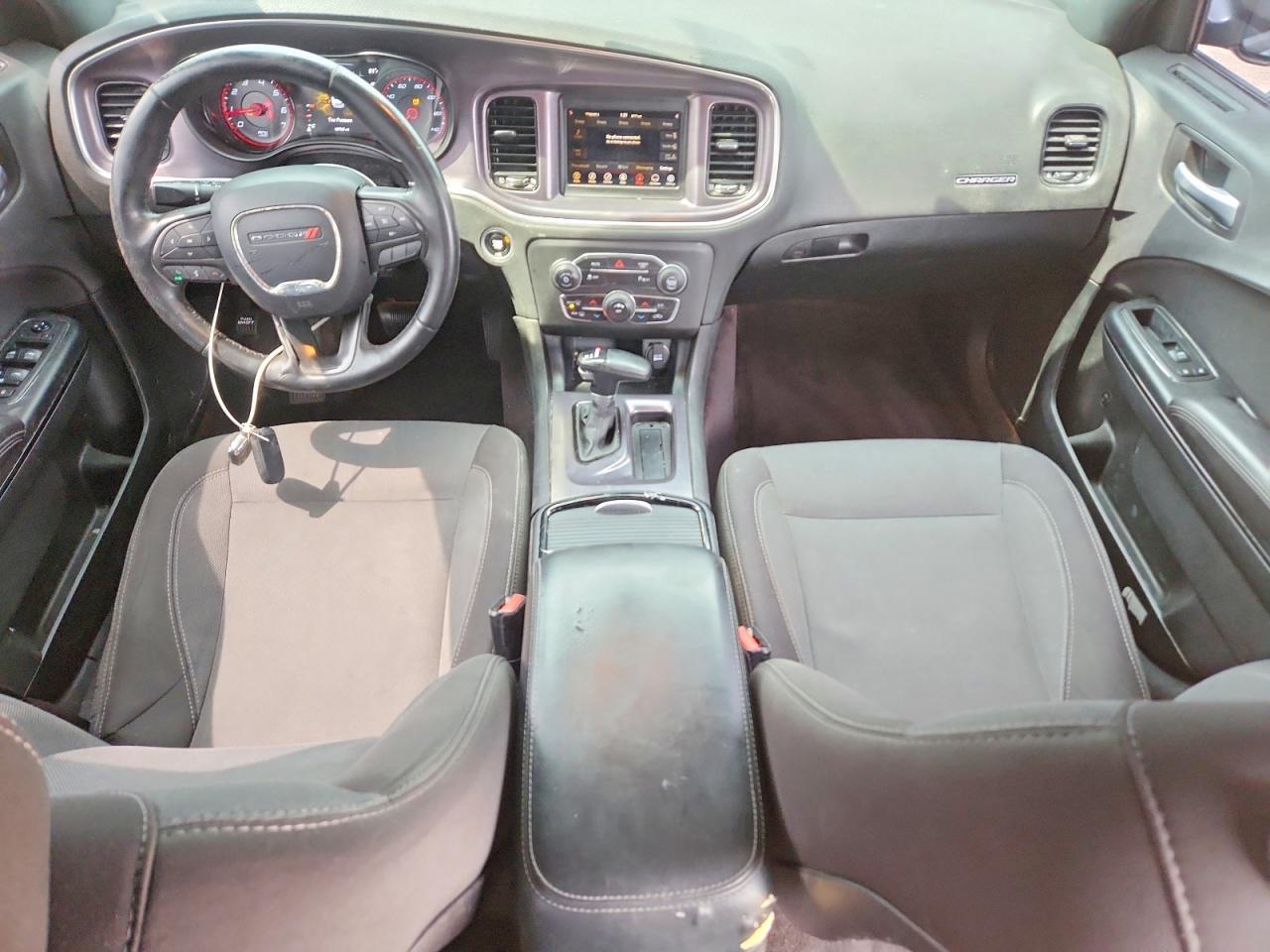 2018 Dodge Charger Sxt - zdjęcie 8